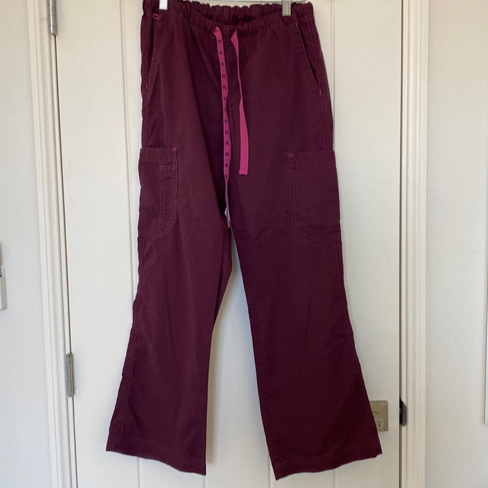 Med Couture Women’s Cargo Scrub Pants